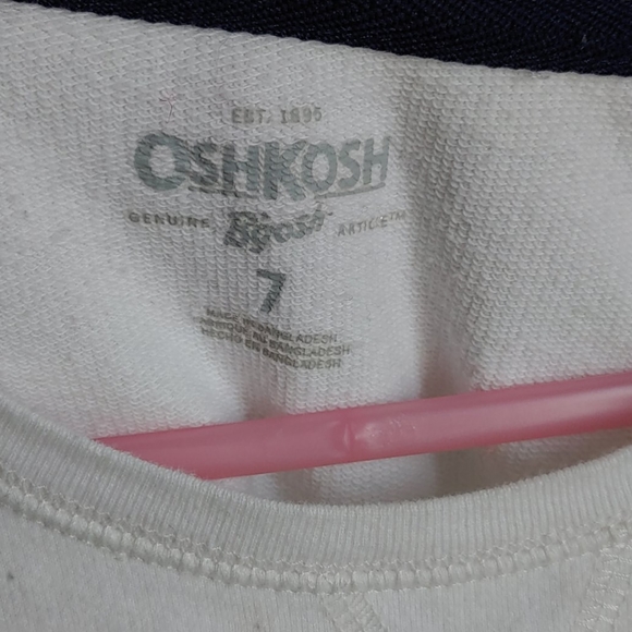 Mix&Match 3/$25 🎄 Oshkosh Girl's Snowflake Top - Picture 2 of 5